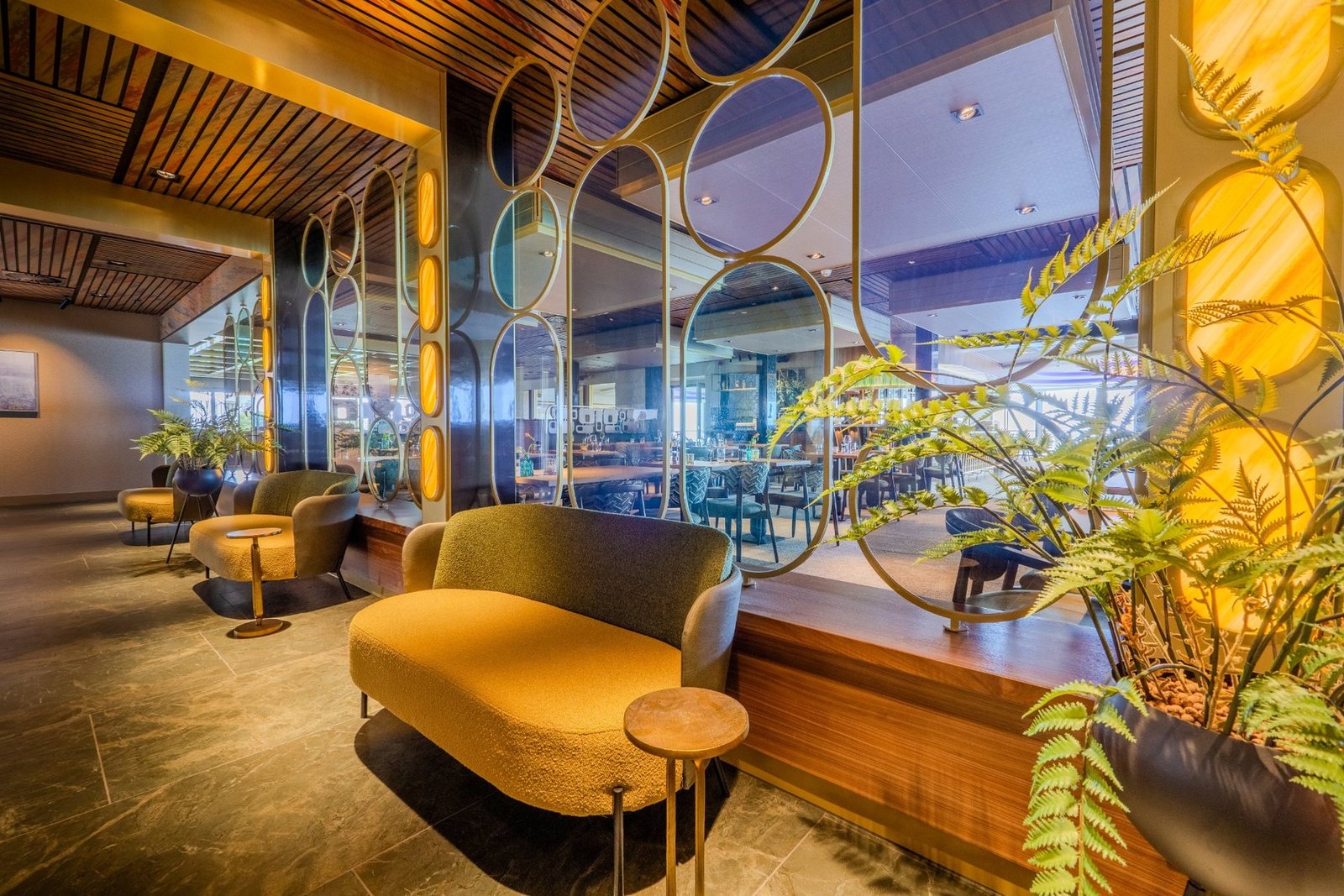 Lounge en receptie van Hoge Duin